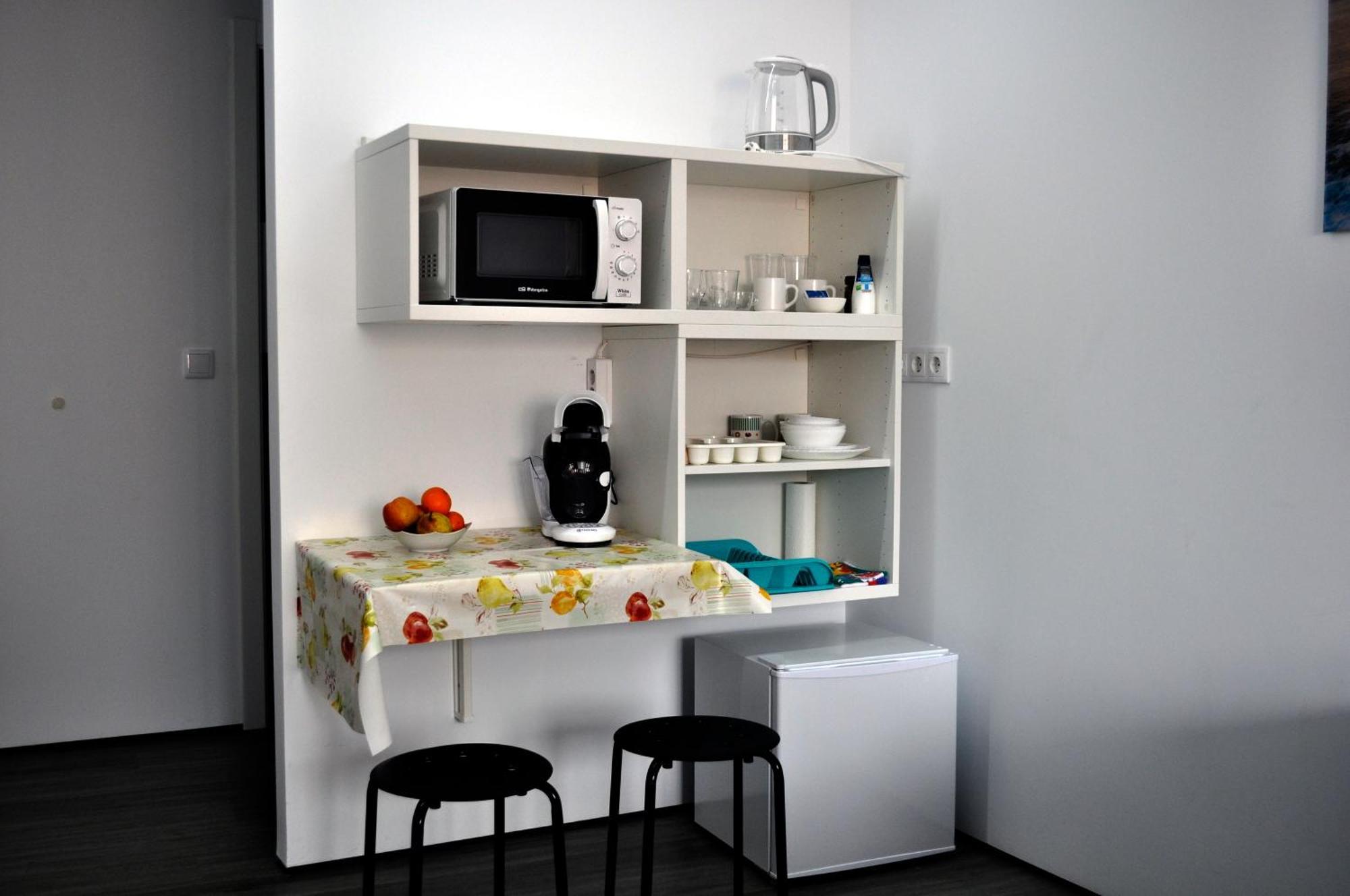 Cozy Seaside Studio Apartment C - Faraway 拉戈阿 外观 照片